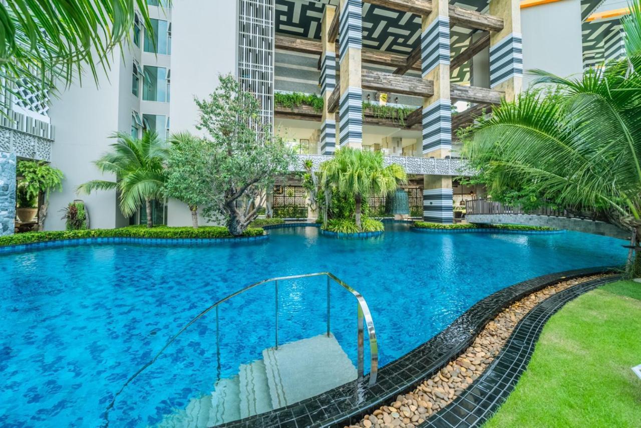 Riviera Jomtien By Daisy Pattaya 2 Lejlighed Eksteriør billede
