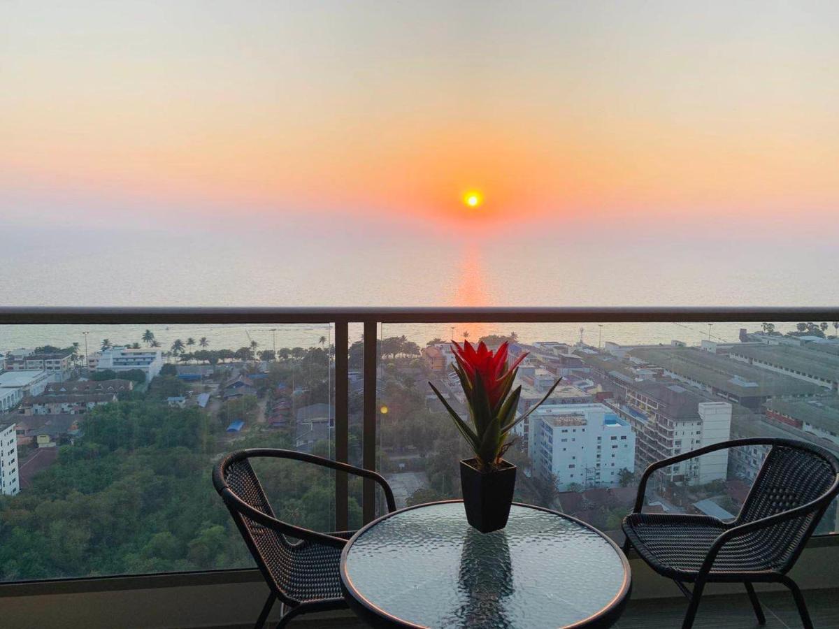 Riviera Jomtien By Daisy Pattaya 2 Lejlighed Eksteriør billede