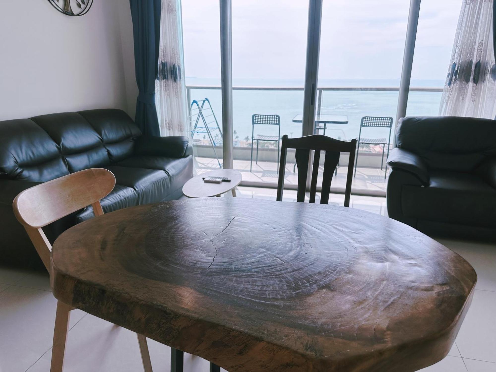Riviera Jomtien By Daisy Pattaya 2 Lejlighed Eksteriør billede